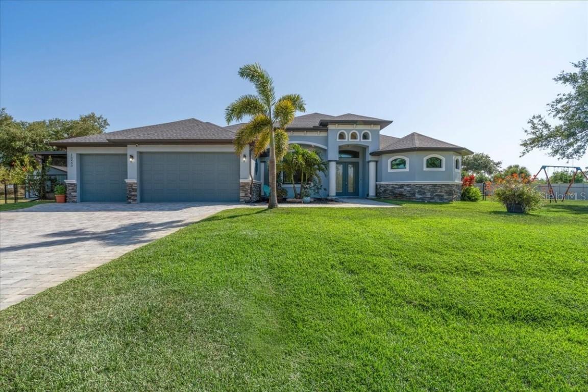 13443 Boabadilla Ln., Port Charlotte, FL 33981