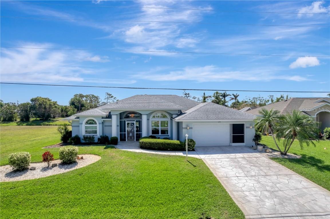 229 Sportsman Rd., Rotonda West, FL 33947