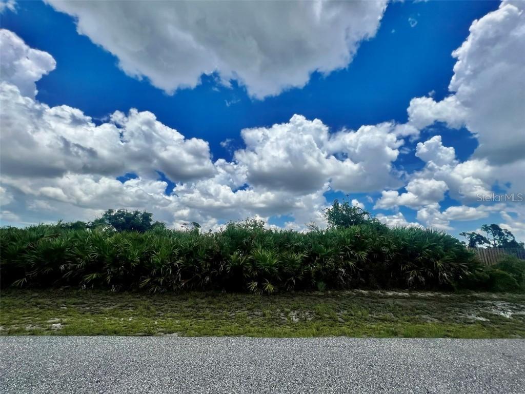 12146 Richards Ave., Port Charlotte, FL 33981