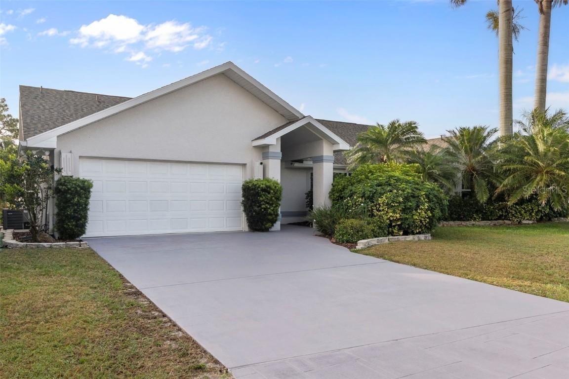 719 Ellicott Cir., Port Charlotte, FL 33952