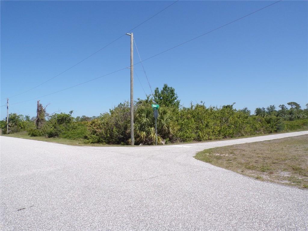 13056 Xavier Ave., Port Charlotte, FL 33981