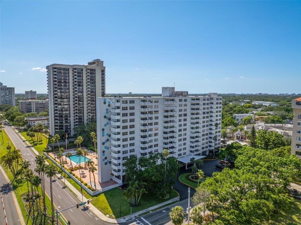 2401 Bayshore Blvd. #1204, Tampa, FL 33629