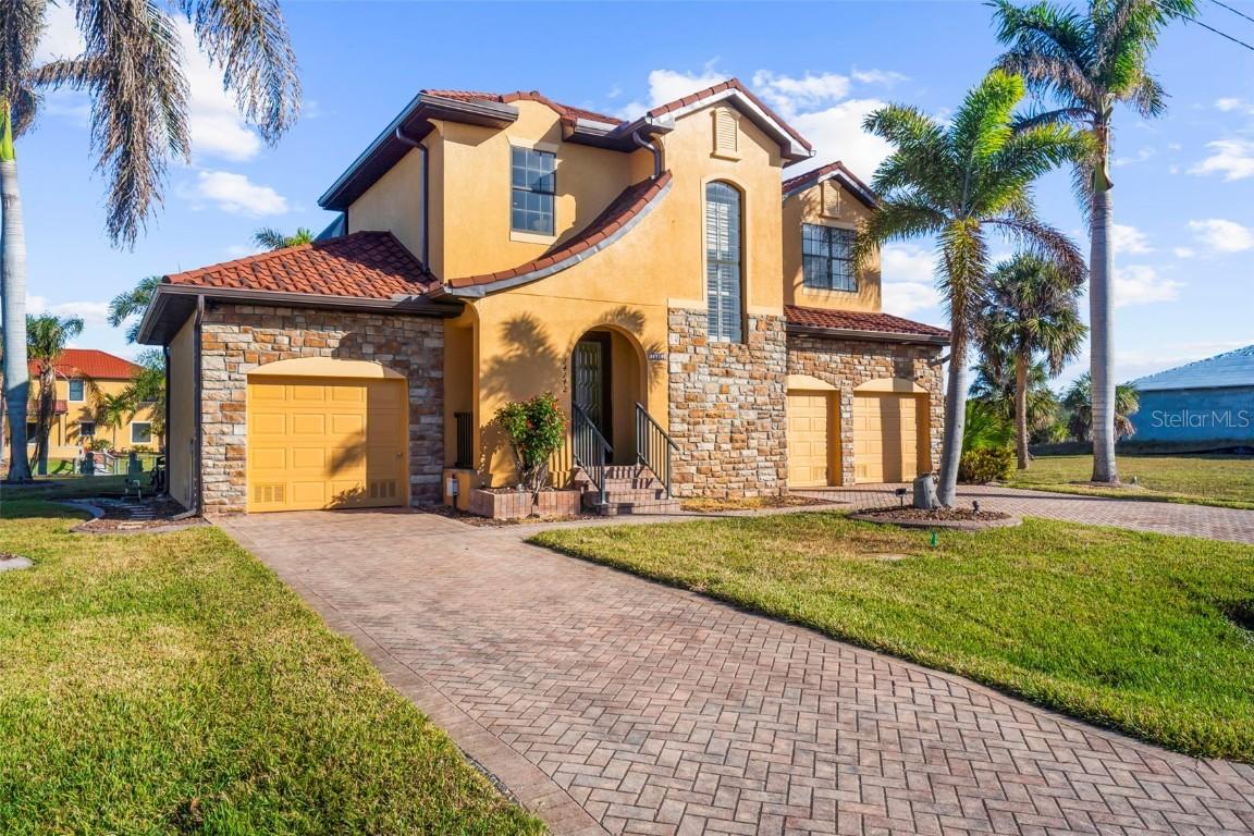 14142 Fort Myers Ave., Port Charlotte, FL 33981