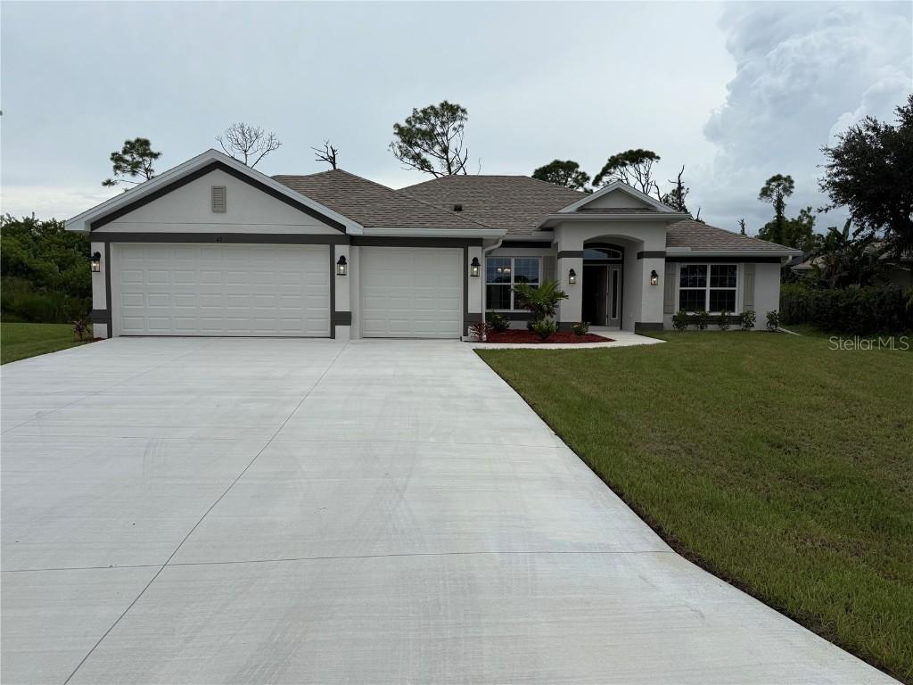 47 Tee View Rd., Rotonda West, FL 33947
