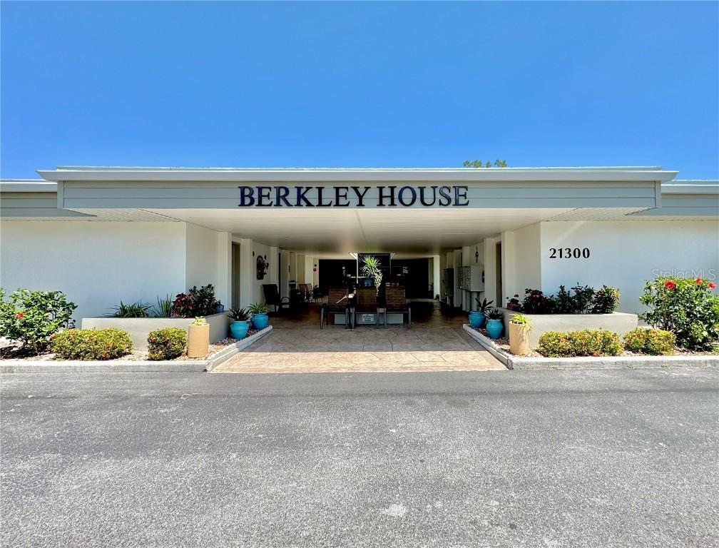 21300 Brinson Ave. #112, Port Charlotte, FL 33952