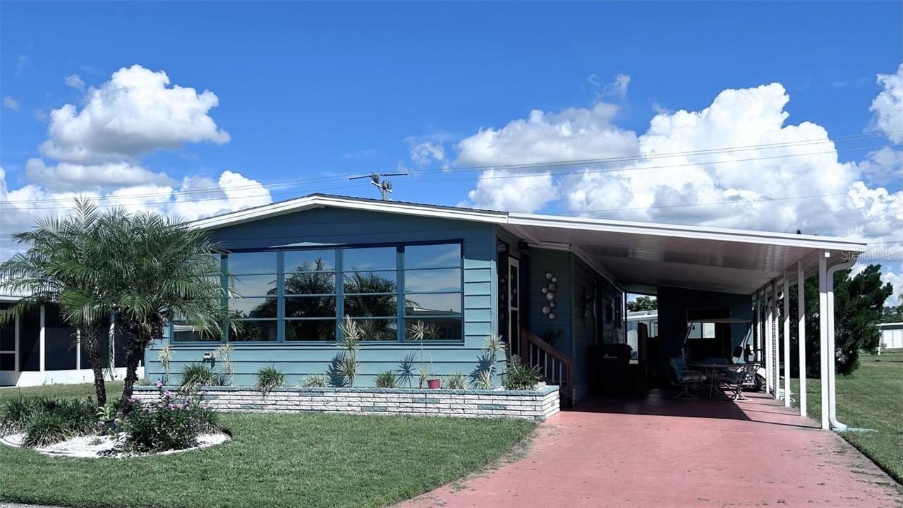 58 Lakeview Dr., North Port, FL 34287