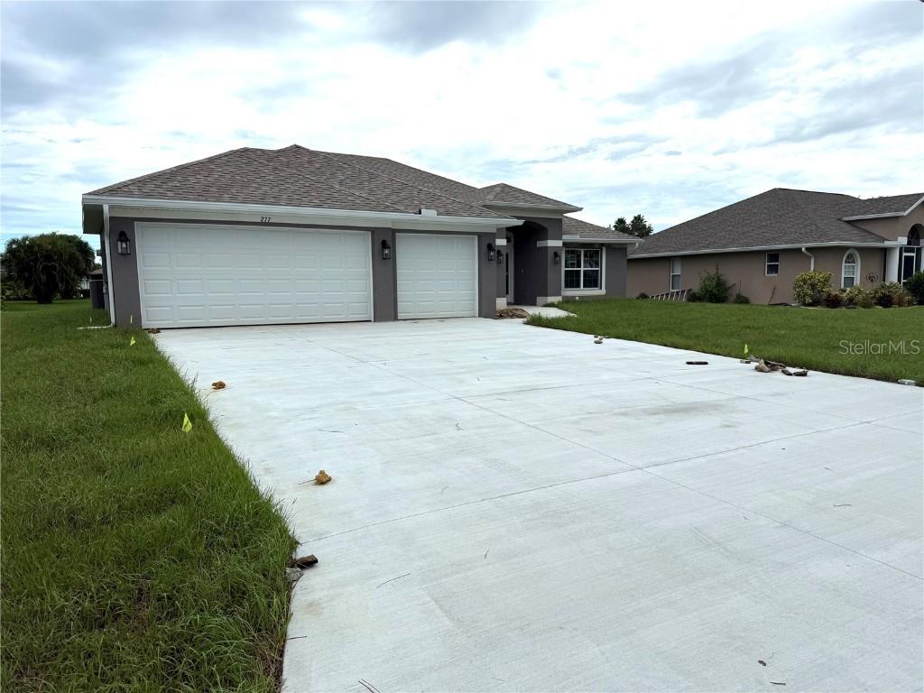 277 Long Meadow Ln., Rotonda West, FL 33947