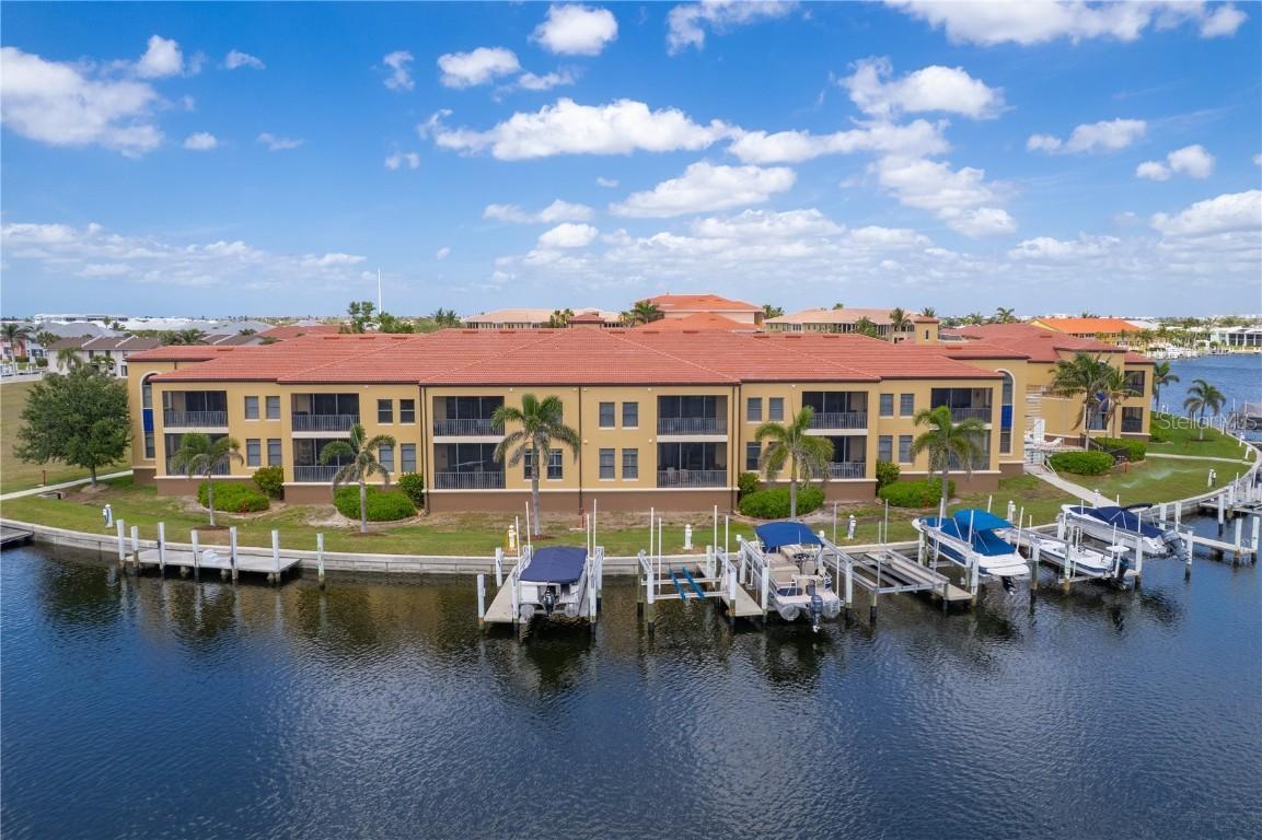 3334 Purple Martin Dr. #214, Punta Gorda, FL 33950