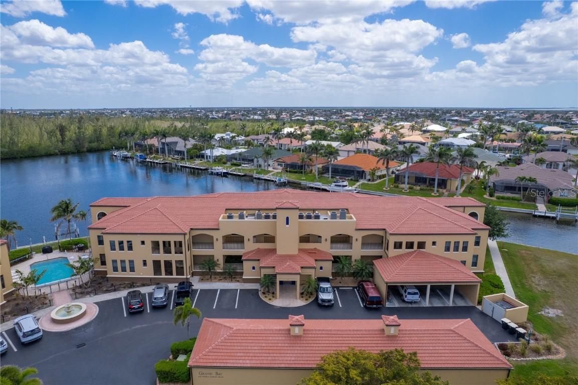 3334 Purple Martin Dr. #214, Punta Gorda, FL 33950