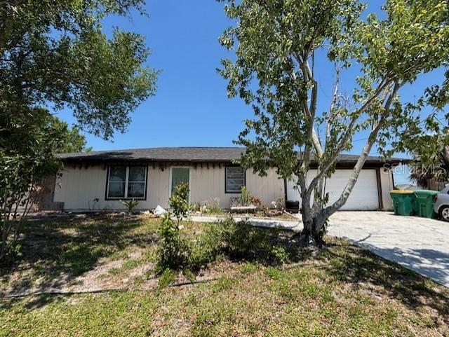 3538 Pinetree St., Port Charlotte, FL 33952