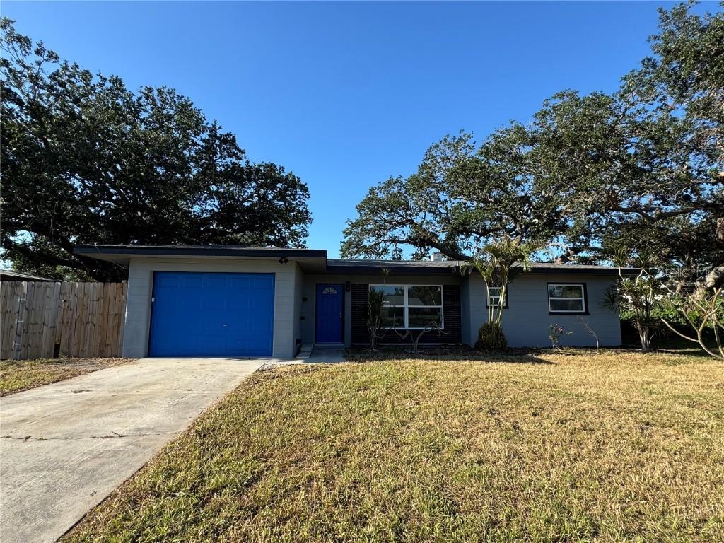 426 Magnolia Rd., Venice, FL 34293