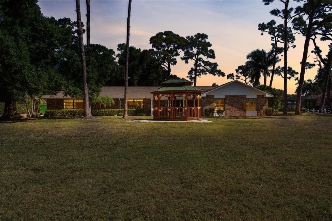 4201 Erindale Dr., North Fort Myers, FL 33903