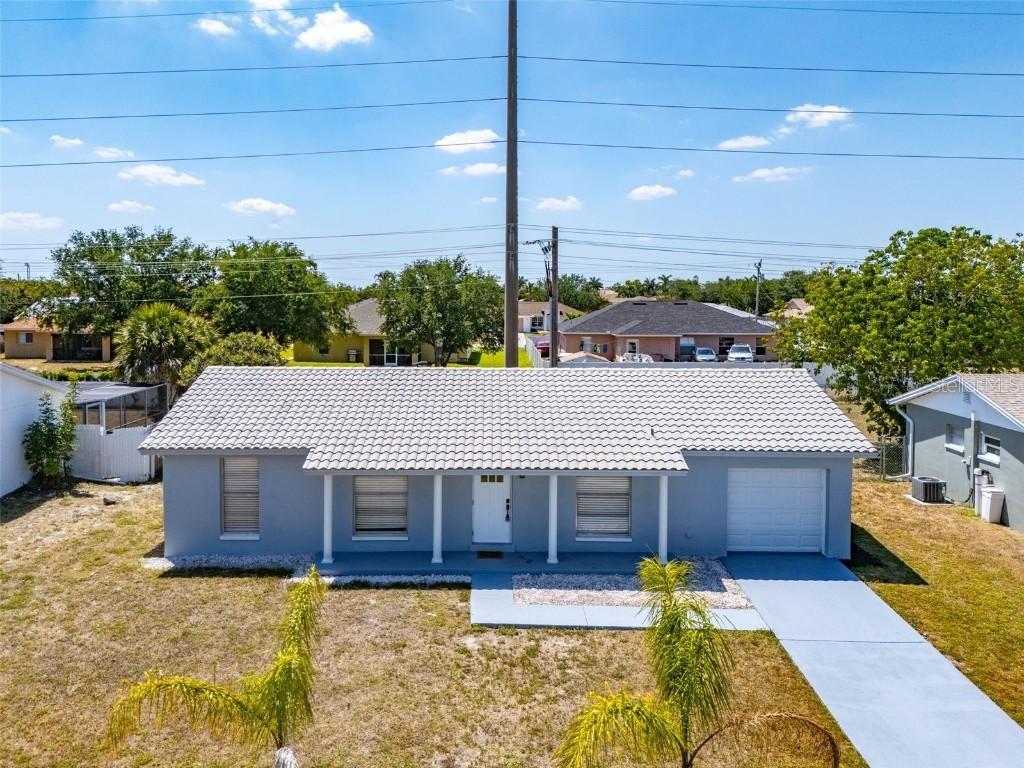 1127 Lovely Ln., North Fort Myers, FL 33903