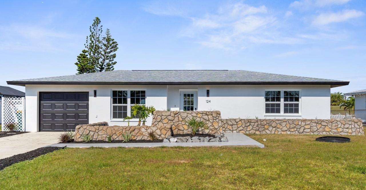124 Rotonda Cir., Rotonda West, FL 33947