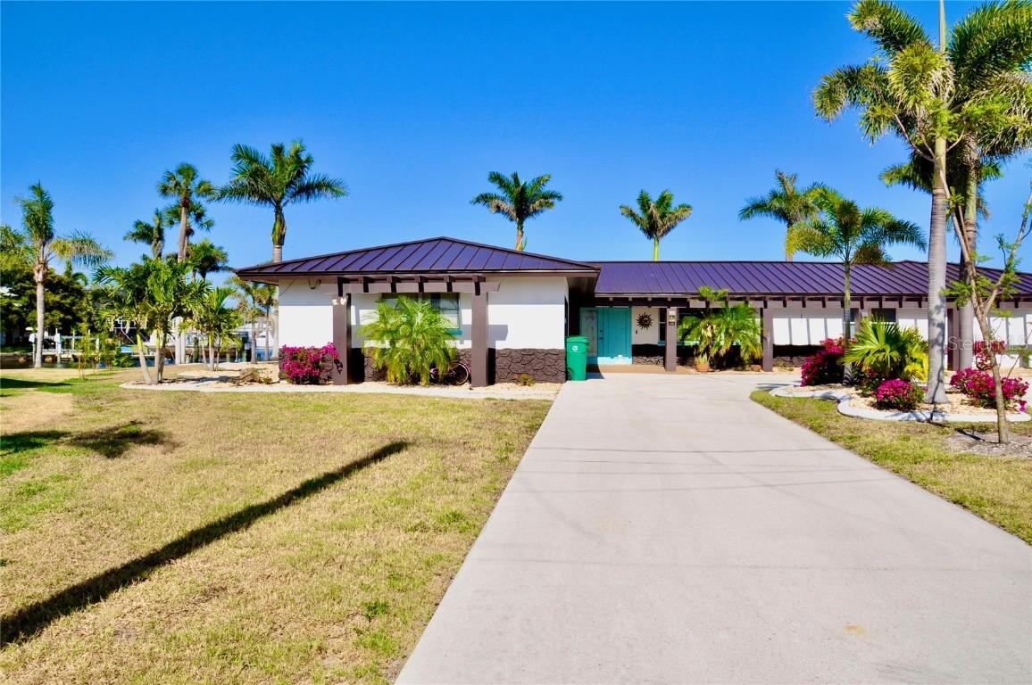 148 Peckham St Se St., Port Charlotte, FL 33952