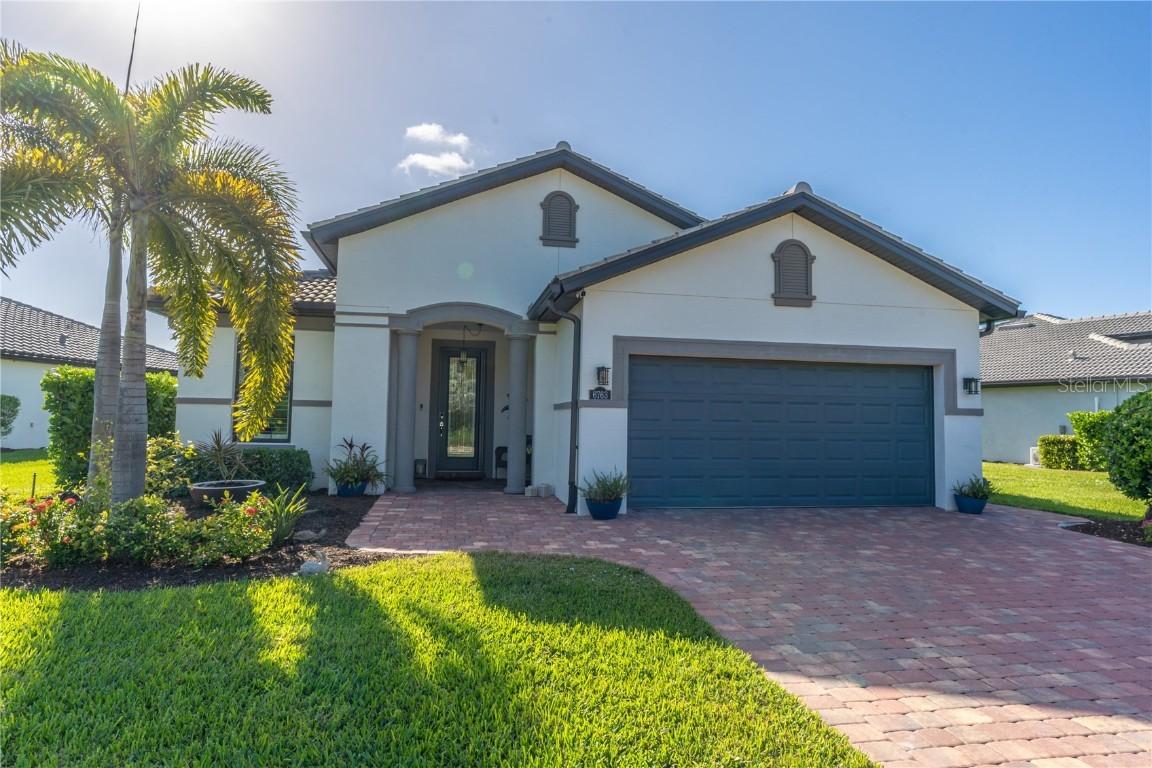 6763 Winding Cypress Dr., Naples, FL 34114