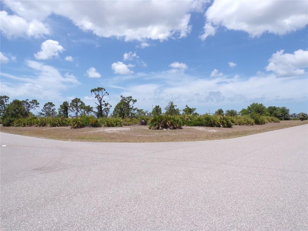 30 Brig Cir., Placida, FL 33946