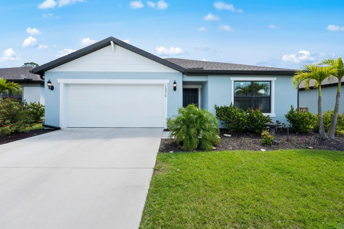 16016 Shoebutton Ct., North Fort Myers, FL 33917