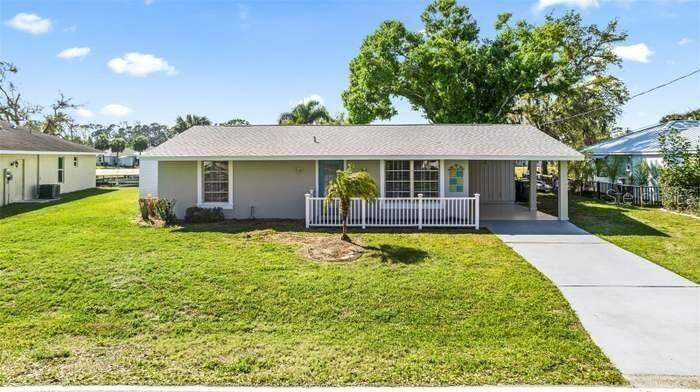 2331 Cannolot Blvd., Port Charlotte, FL 33948