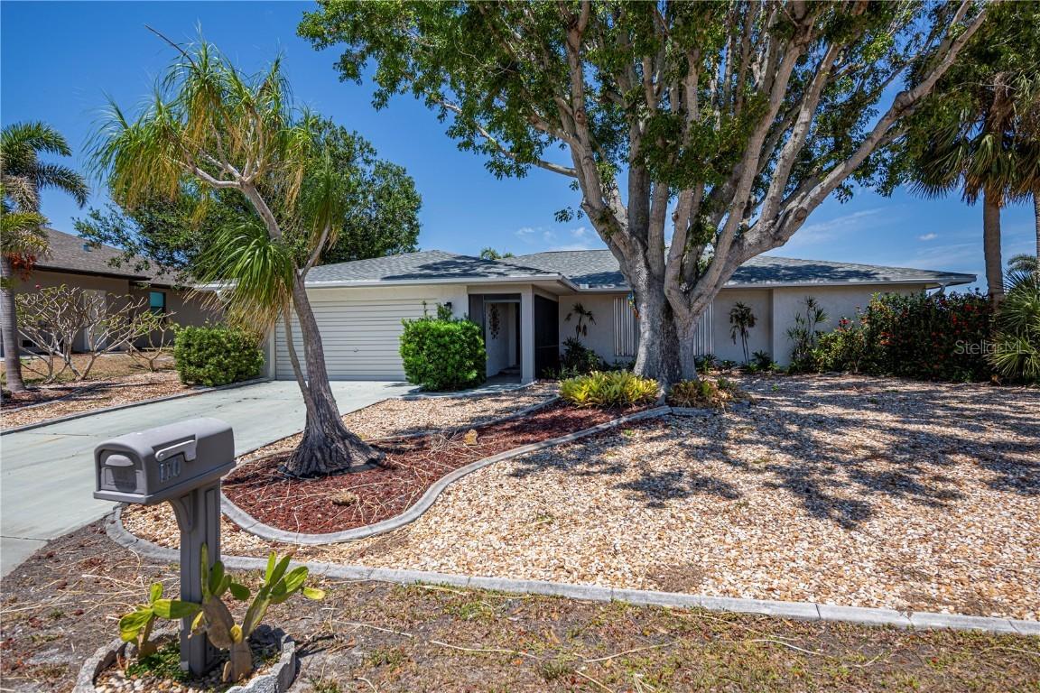 110 SW Colonial St., Port Charlotte, FL 33952