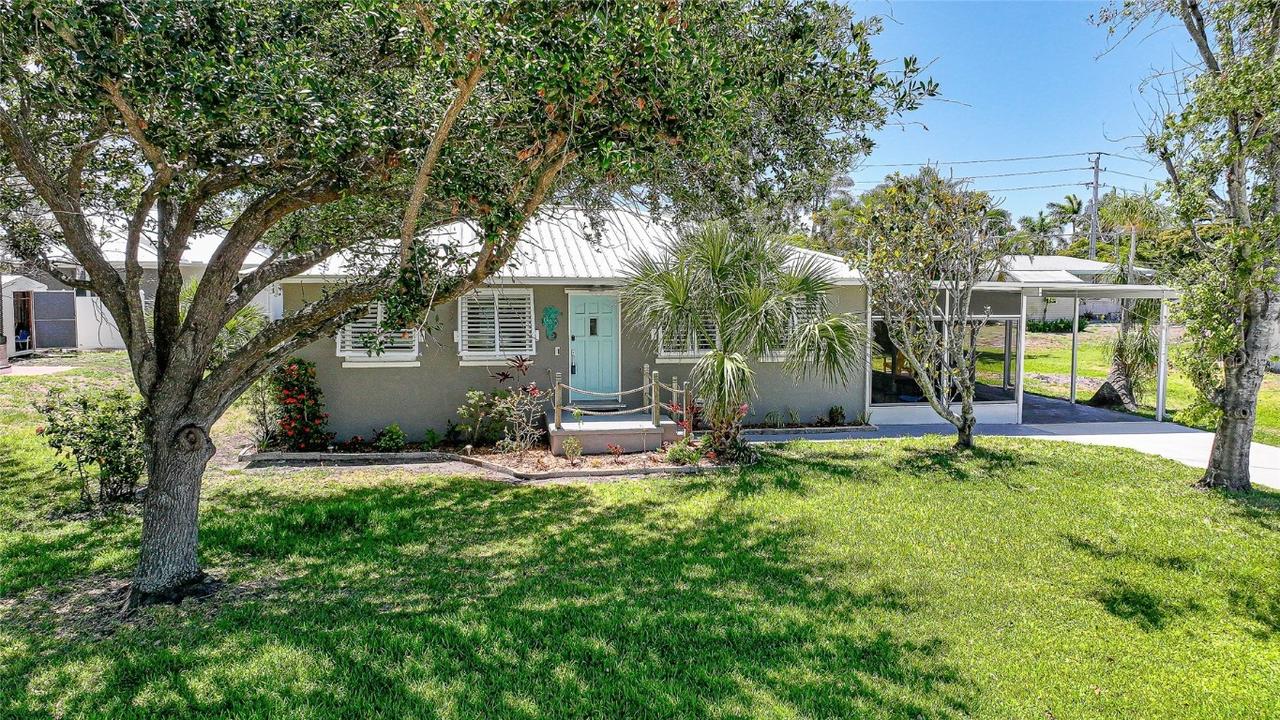 809 Kings Ct., Punta Gorda, FL 33950