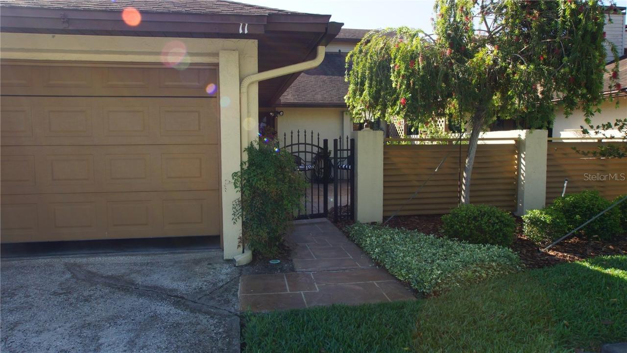 925 Fenton Ln. #11, Lakeland, FL 33809