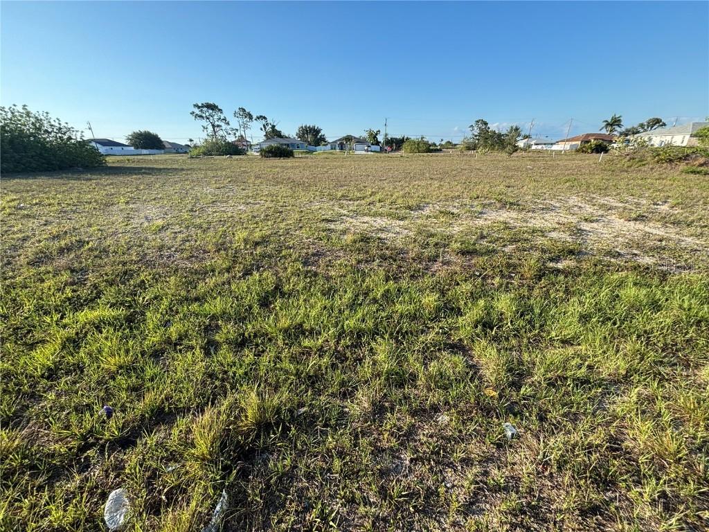 1715 Diplomat Pkwy., Cape Coral, FL 33993