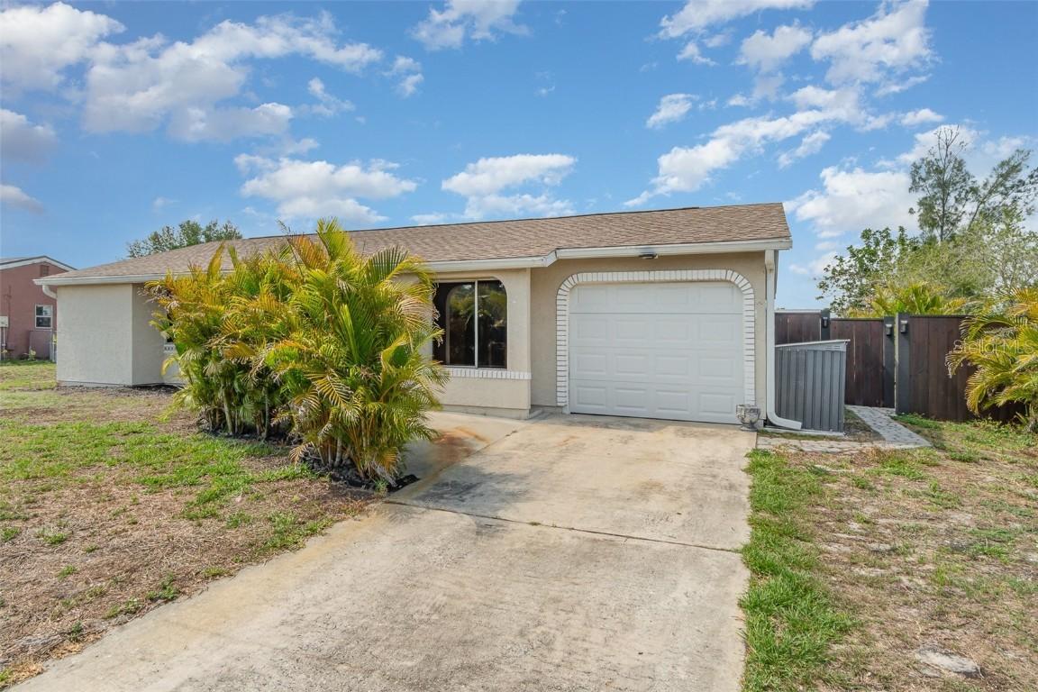 4282 Pocatella Ave., North Port, FL 34287