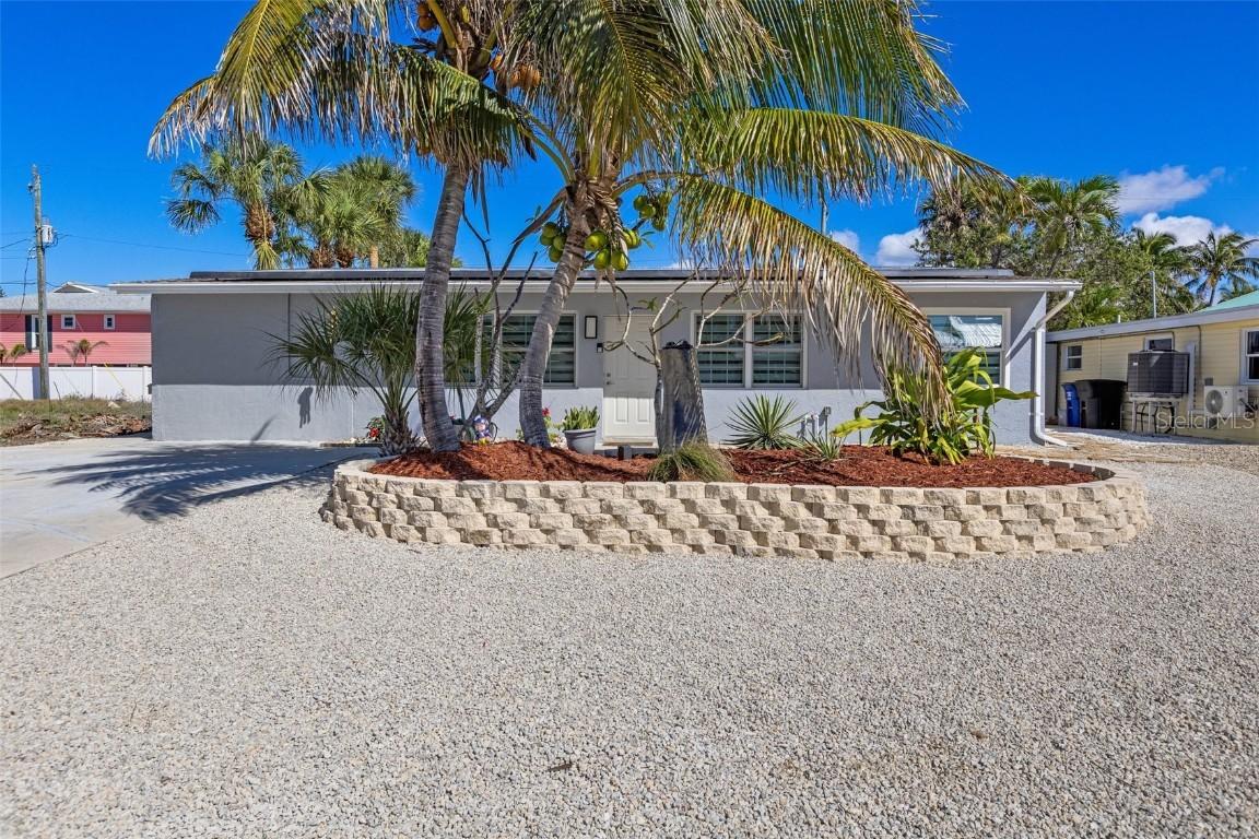 179 Hibiscus Dr., Fort Myers Beach, FL 33931