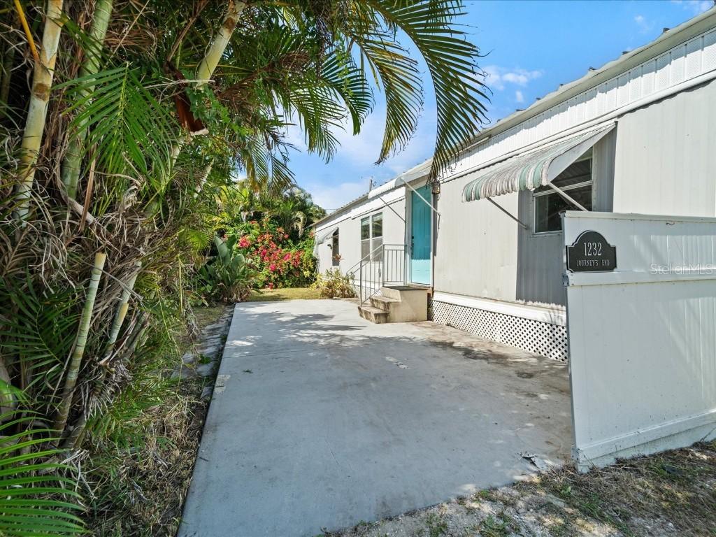 1232 Woodlawn Ave., Punta Gorda, FL 33950