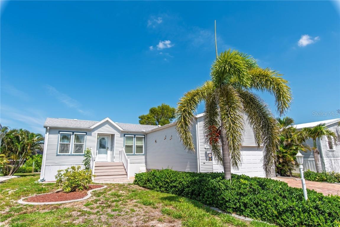 28 Windmill Blvd., Punta Gorda, FL 33950