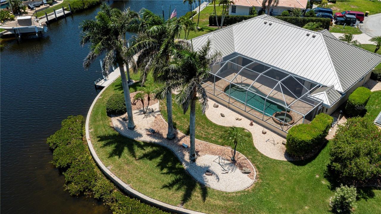 1435 Pine Island Ct., Punta Gorda, FL 33950