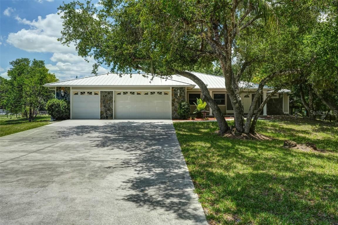 17340 Oak Creek Rd., Alva, FL 33920