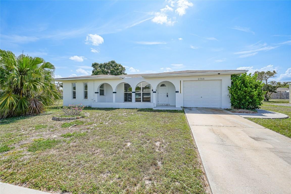 2166 Beacon Dr., Port Charlotte, FL 33952