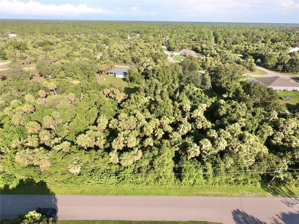 Geary Ter., North Port, FL 34288