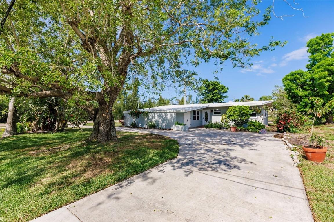 3129 Buttonwood Pl., Punta Gorda, FL 33950