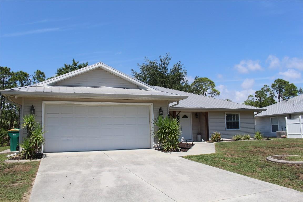 11422 2nd Ave., Punta Gorda, FL 33955