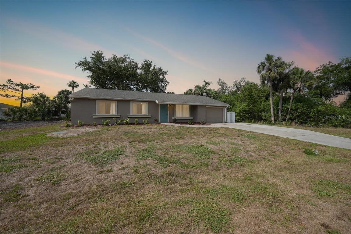 23165 Glen Ave., Punta Gorda, FL 33980