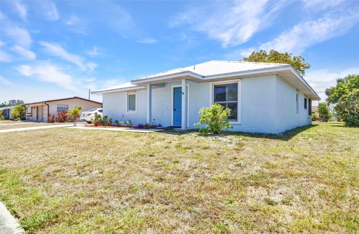 22299 Laramore Ave., Port Charlotte, FL 33952