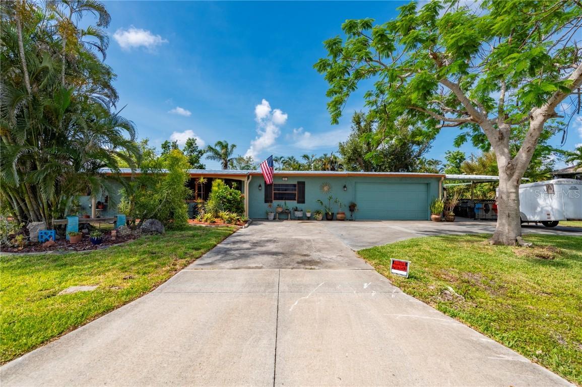 611 Bonita Ct., Punta Gorda, FL 33950