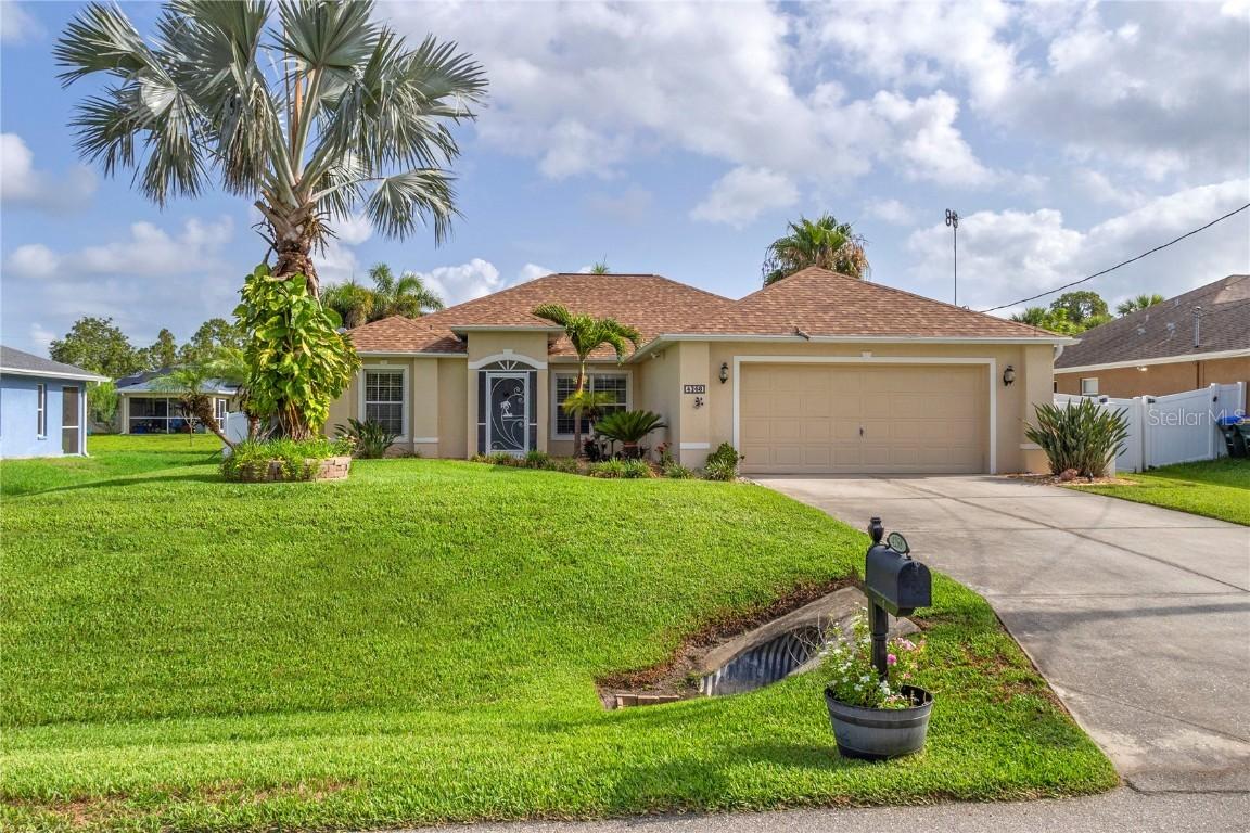 4268 Leesburg Ave., North Port, FL 34288