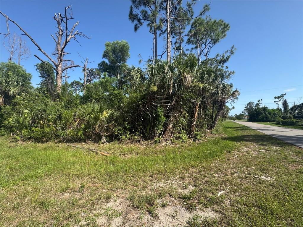12401 Perrine Ave., Port Charlotte, FL 33981