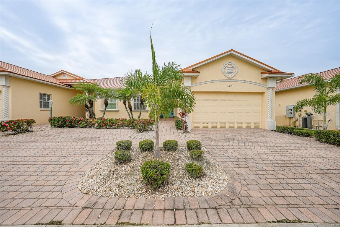1527 Aqui Esta Dr. #3, Punta Gorda, FL 33950