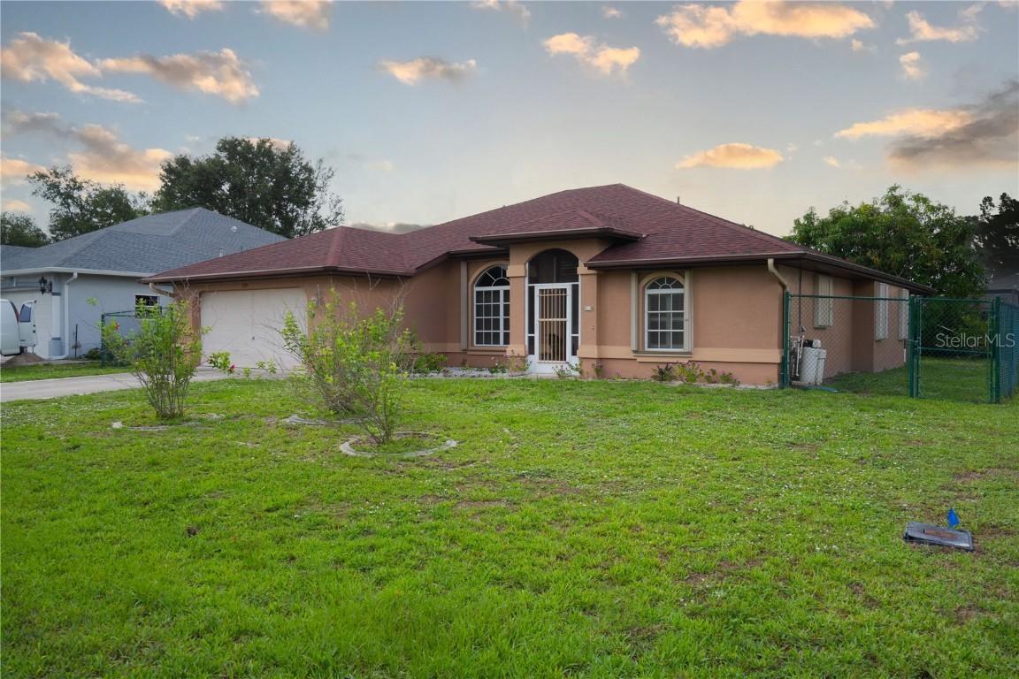23101 Hillsdale Ave., Port Charlotte, FL 33954