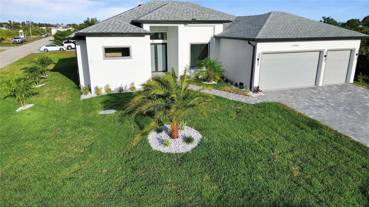 13406 Chenille Dr., Port Charlotte, FL 33981