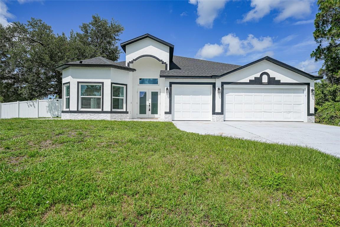1523 Napoleon Rd., North Port, FL 34288