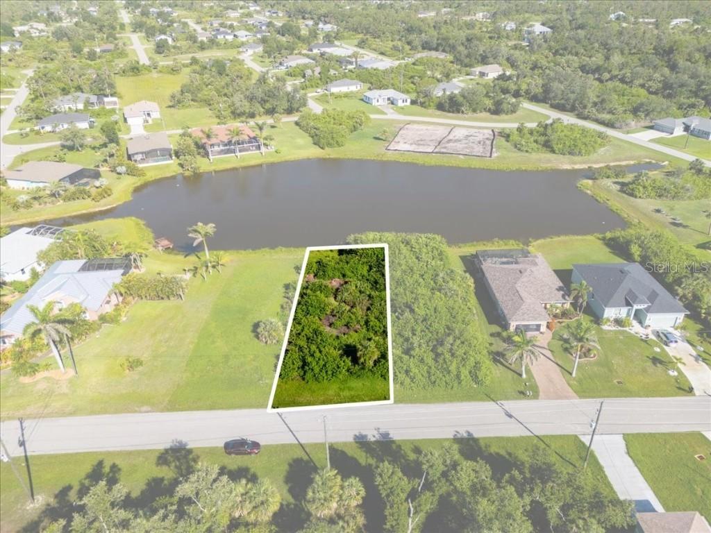 214 Antilla Dr., Rotonda West, FL 33947