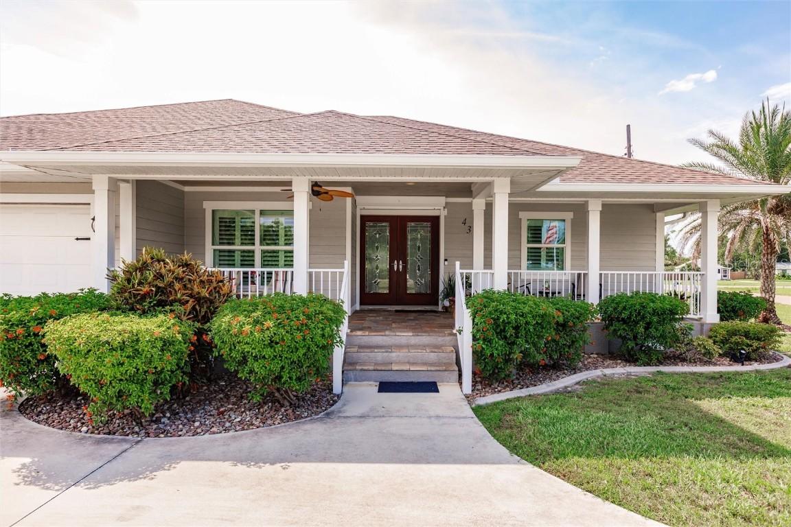 437 South Dr., Punta Gorda, FL 33950