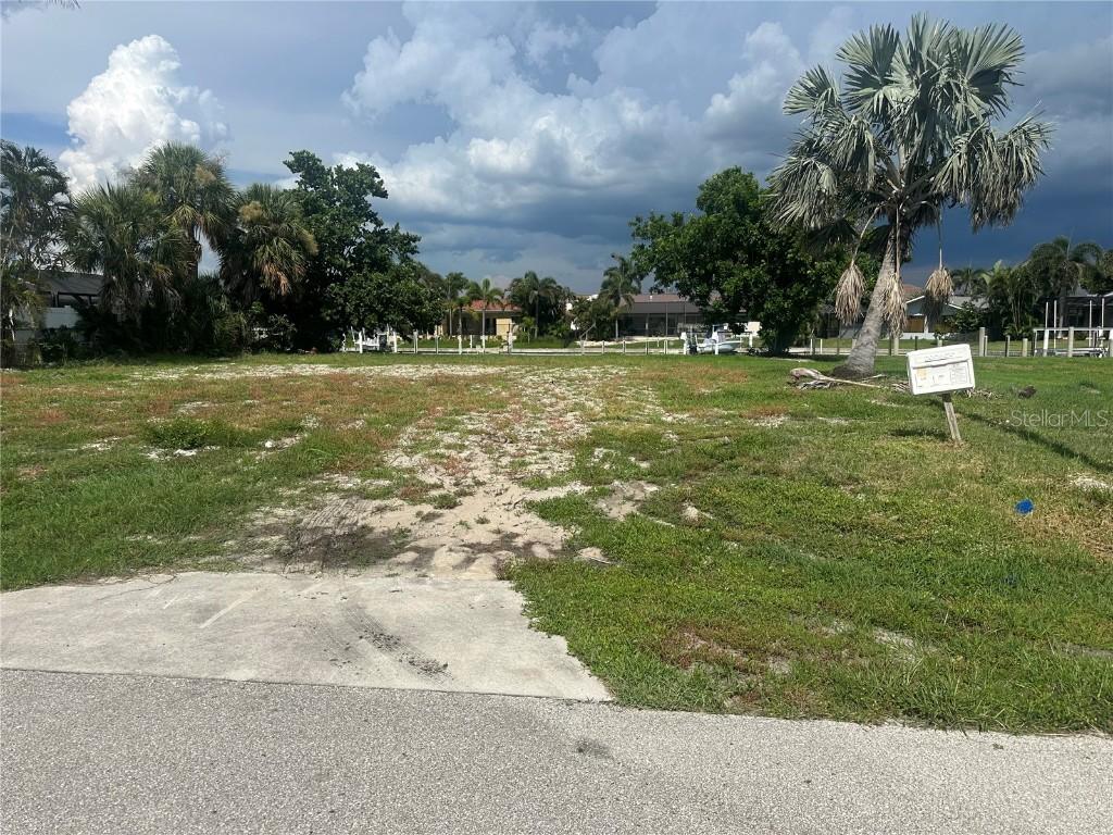 74 Ocean Dr., Punta Gorda, FL 33950