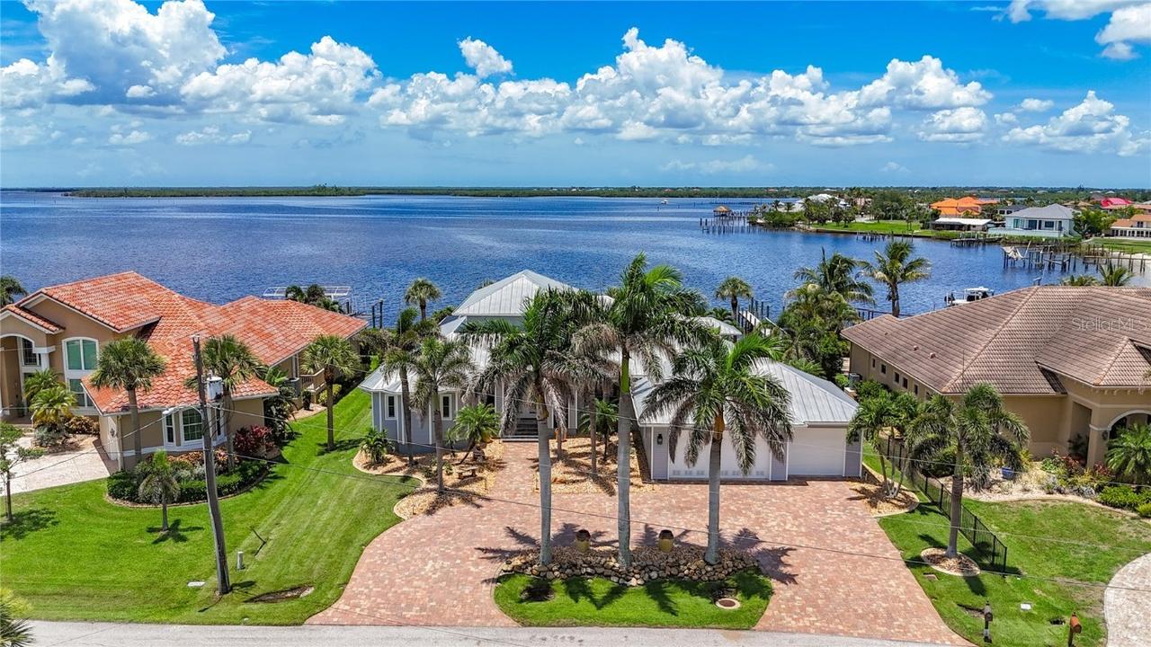 119 Creek Dr., Port Charlotte, FL 33952